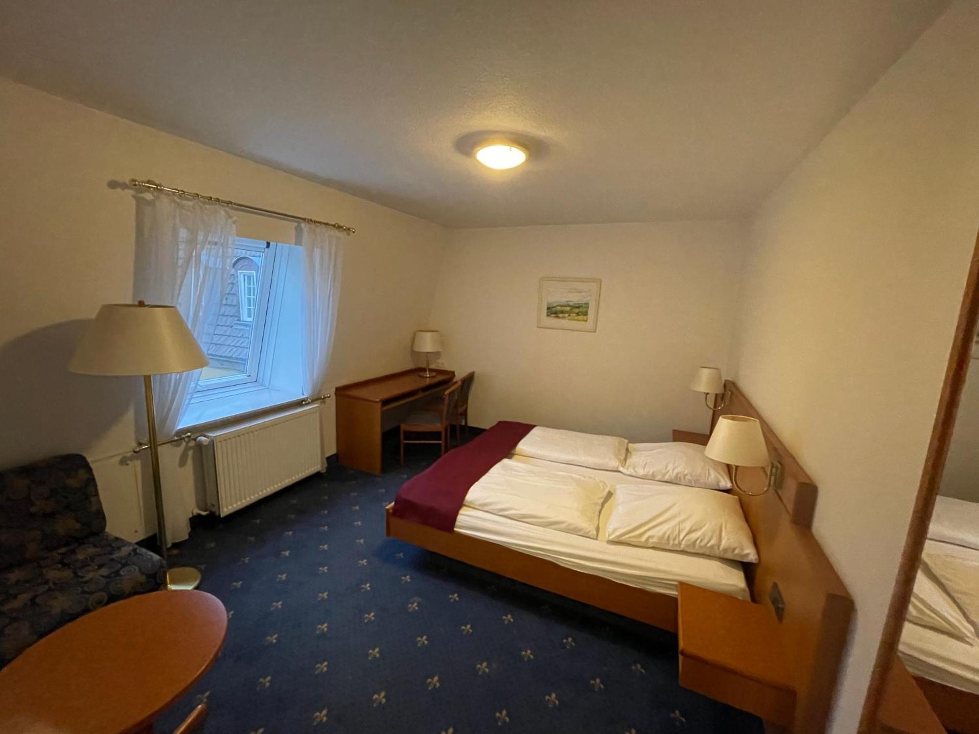 Hotel Schloss Hoehnscheid バート・アロルゼン エクステリア 写真