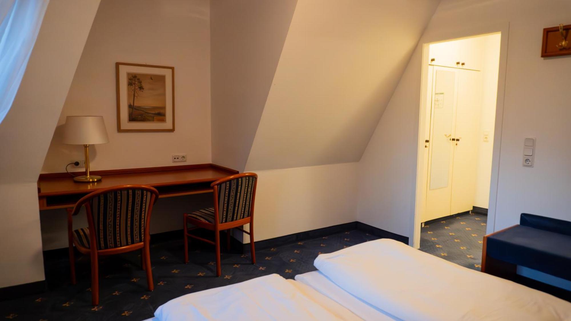 Hotel Schloss Hoehnscheid バート・アロルゼン エクステリア 写真
